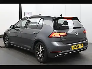 Used 2018 Volkswagen Golf Se Grey - Interior and Exterior details 12