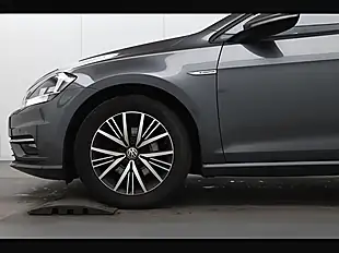 Used 2018 Volkswagen Golf Se Grey - Interior and Exterior details 9