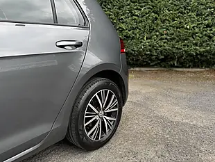 Used 2018 Volkswagen Golf Se Grey - Interior and Exterior details 12