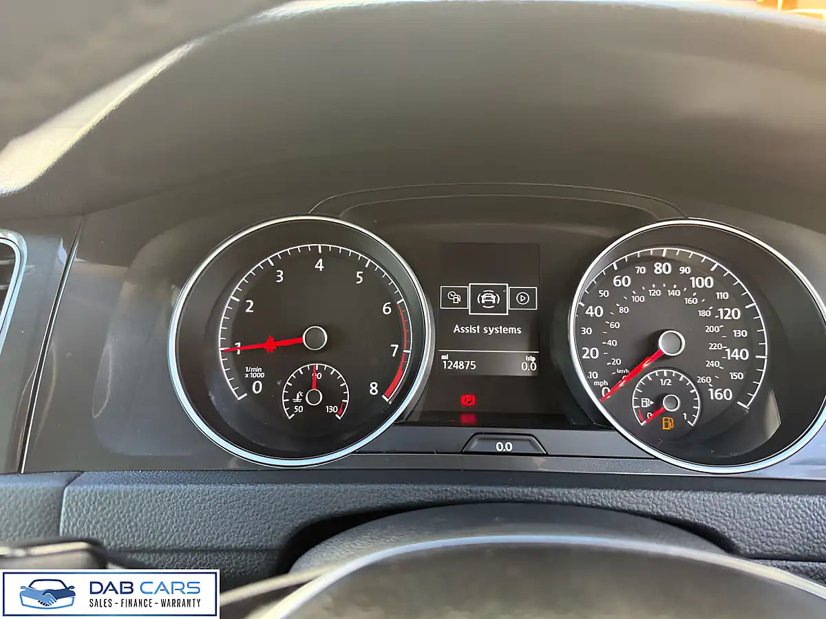 Used 2018 Volkswagen Golf Se Grey - Interior and Exterior details 13