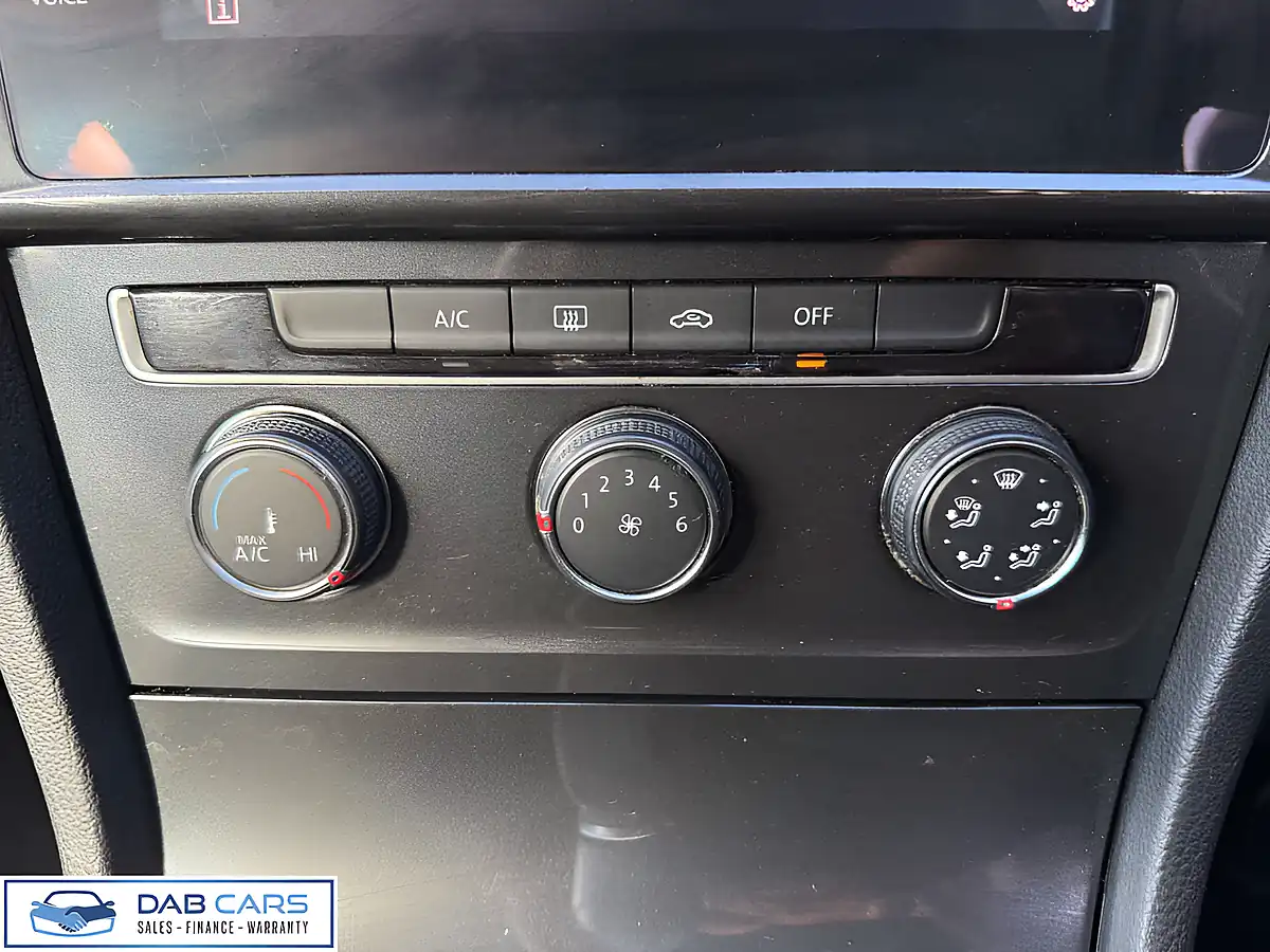 Used 2018 Volkswagen Golf Se Grey - Interior and Exterior details 20