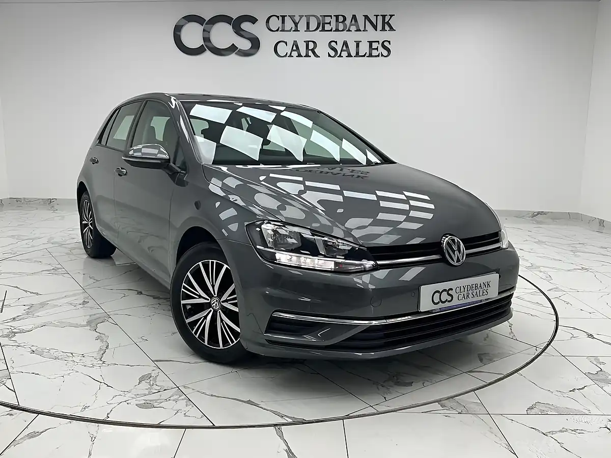 Used 2018 Volkswagen Golf Se Indium Grey - Front View