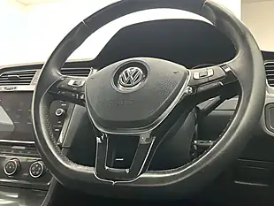 Used 2018 Volkswagen Golf Se Indium Grey - Interior and Exterior details 13