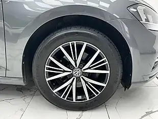 Used 2018 Volkswagen Golf Se Indium Grey - Interior and Exterior details 14