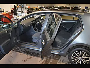 Used 2018 Volkswagen Golf Se Indium Grey - Interior and Exterior details 14
