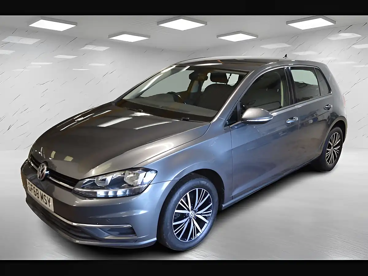 Used 2018 Volkswagen Golf Se Indium Grey - Interior and Exterior details 4
