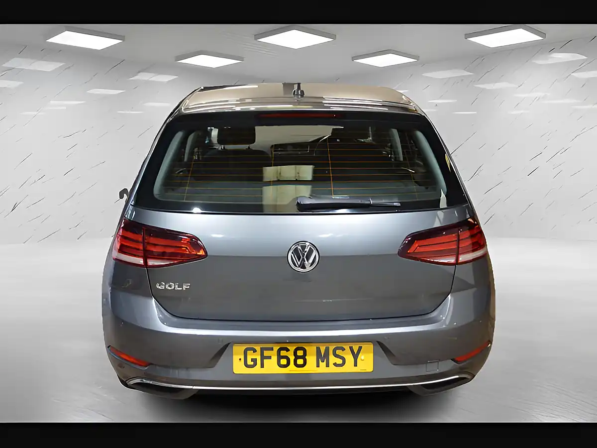 Used 2018 Volkswagen Golf Se Indium Grey - Interior and Exterior details 7