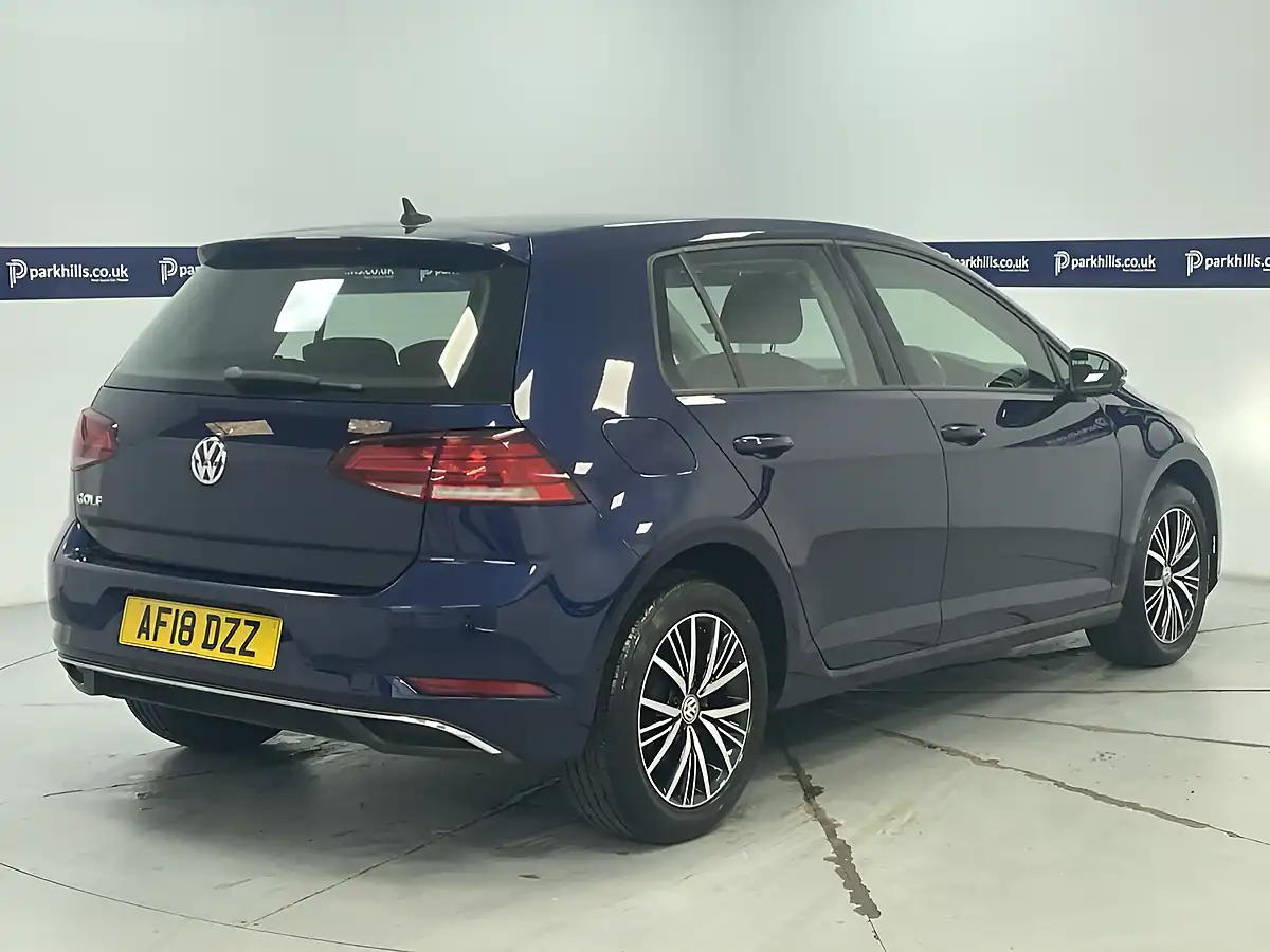 Used 2018 Volkswagen Golf Se Nav Atlantic Blue - Interior and Exterior details 10