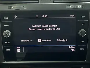 Used 2018 Volkswagen Golf Se Nav Atlantic Blue - Interior and Exterior details 17