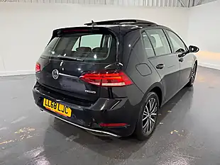 Used 2018 Volkswagen Golf Se Nav Black - Interior and Exterior details 8