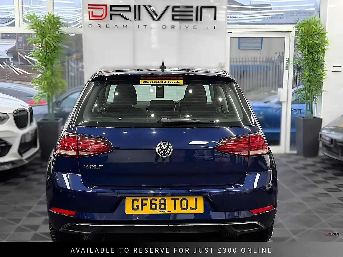 Used 2018 Volkswagen Golf Se Nav Blue - Interior and Exterior details 10