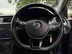Used 2018 Volkswagen Golf Se Nav Blue - Interior and Exterior details 15