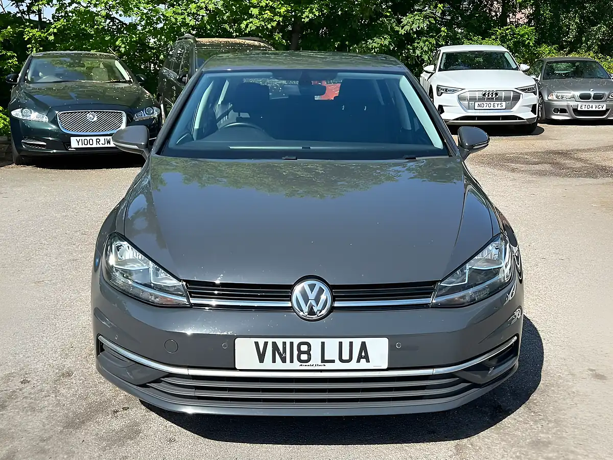 Used 2018 Volkswagen Golf Se Nav Grey - Interior and Exterior details 10