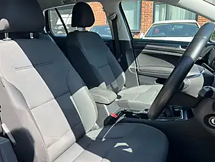 Used 2018 Volkswagen Golf Se Nav Grey - Interior and Exterior details 13