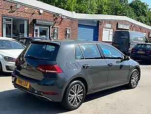 Used 2018 Volkswagen Golf Se Nav Grey - Interior and Exterior details 3
