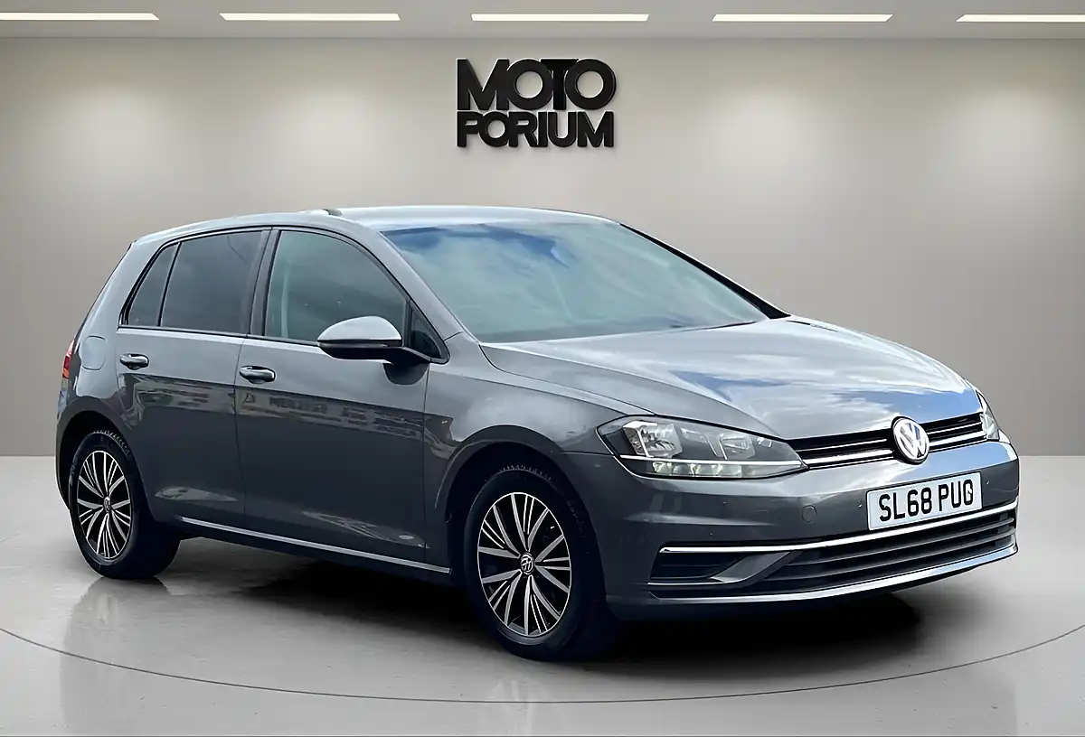 Used 2018 Volkswagen Golf Se Nav Grey - Front View
