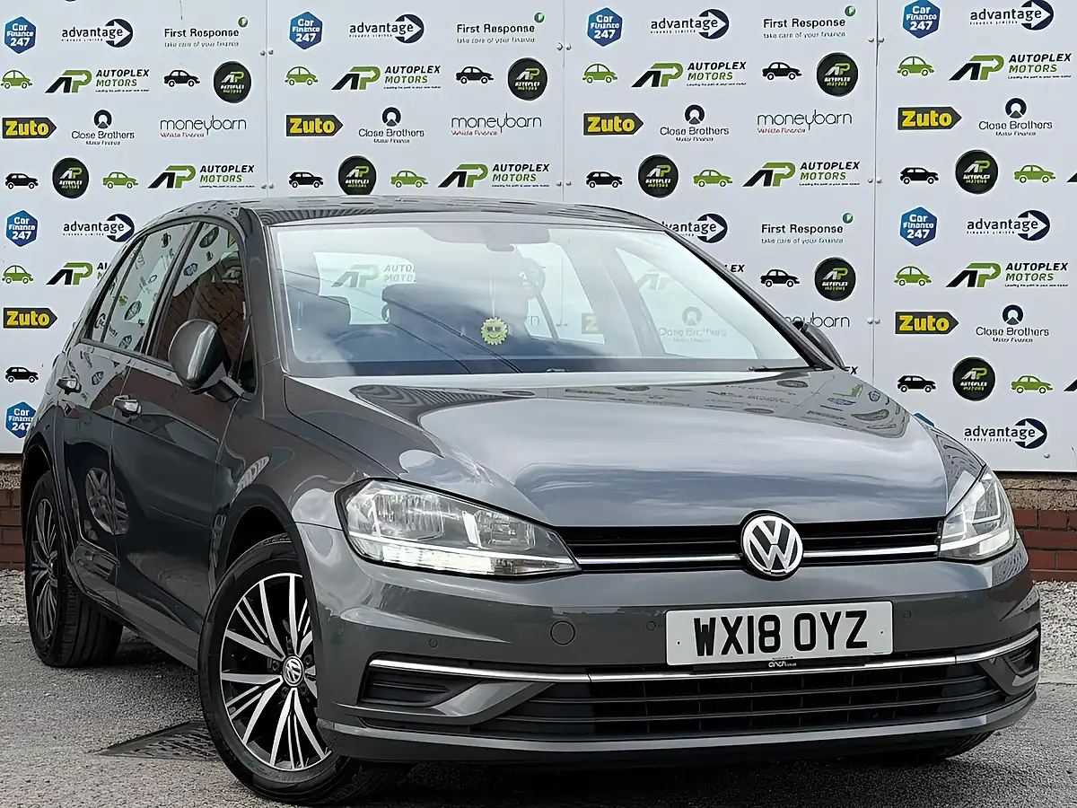 Used 2018 Volkswagen Golf Se Nav Grey - Front View
