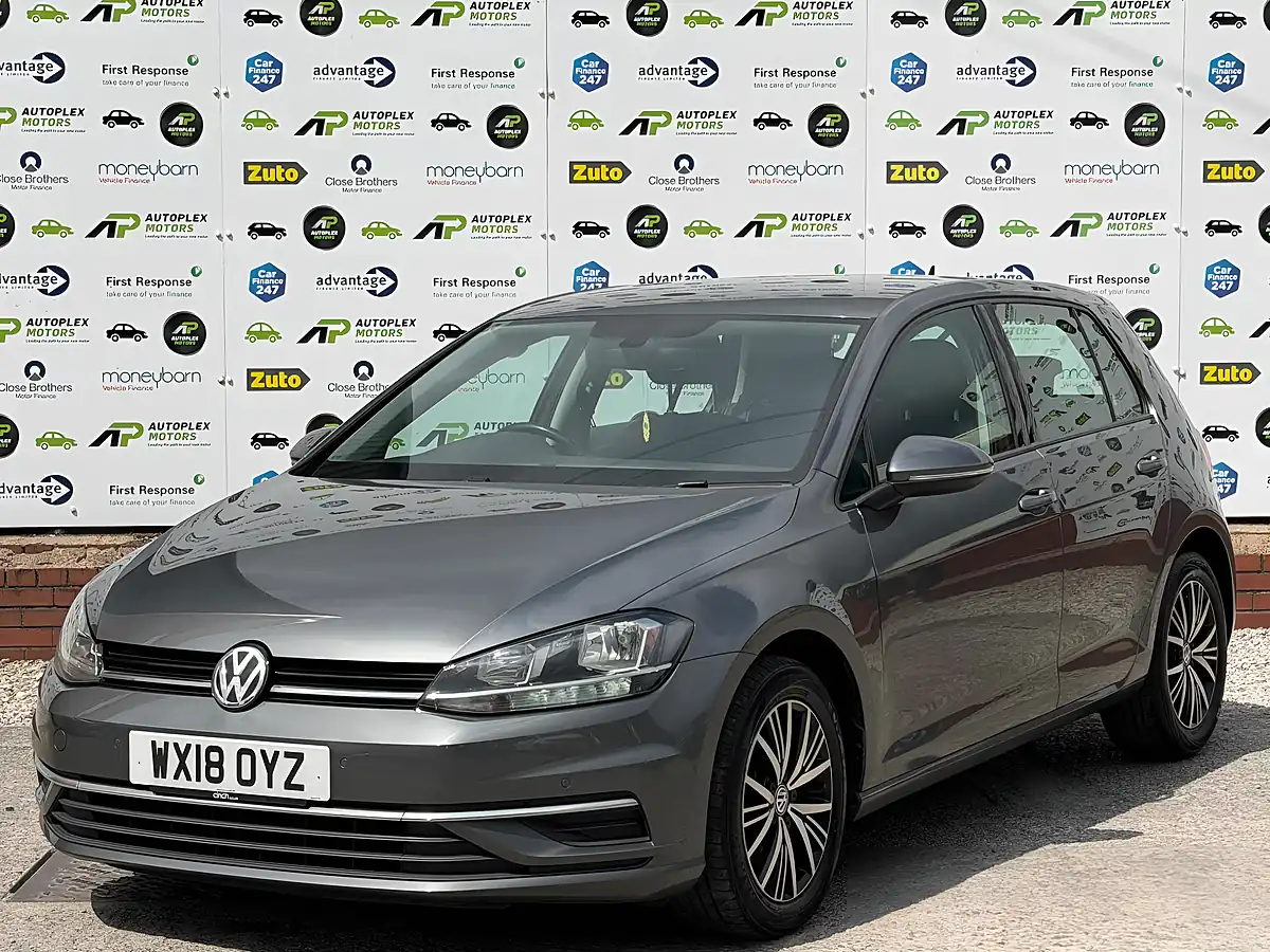 Used 2018 Volkswagen Golf Se Nav Grey - Interior and Exterior details 8