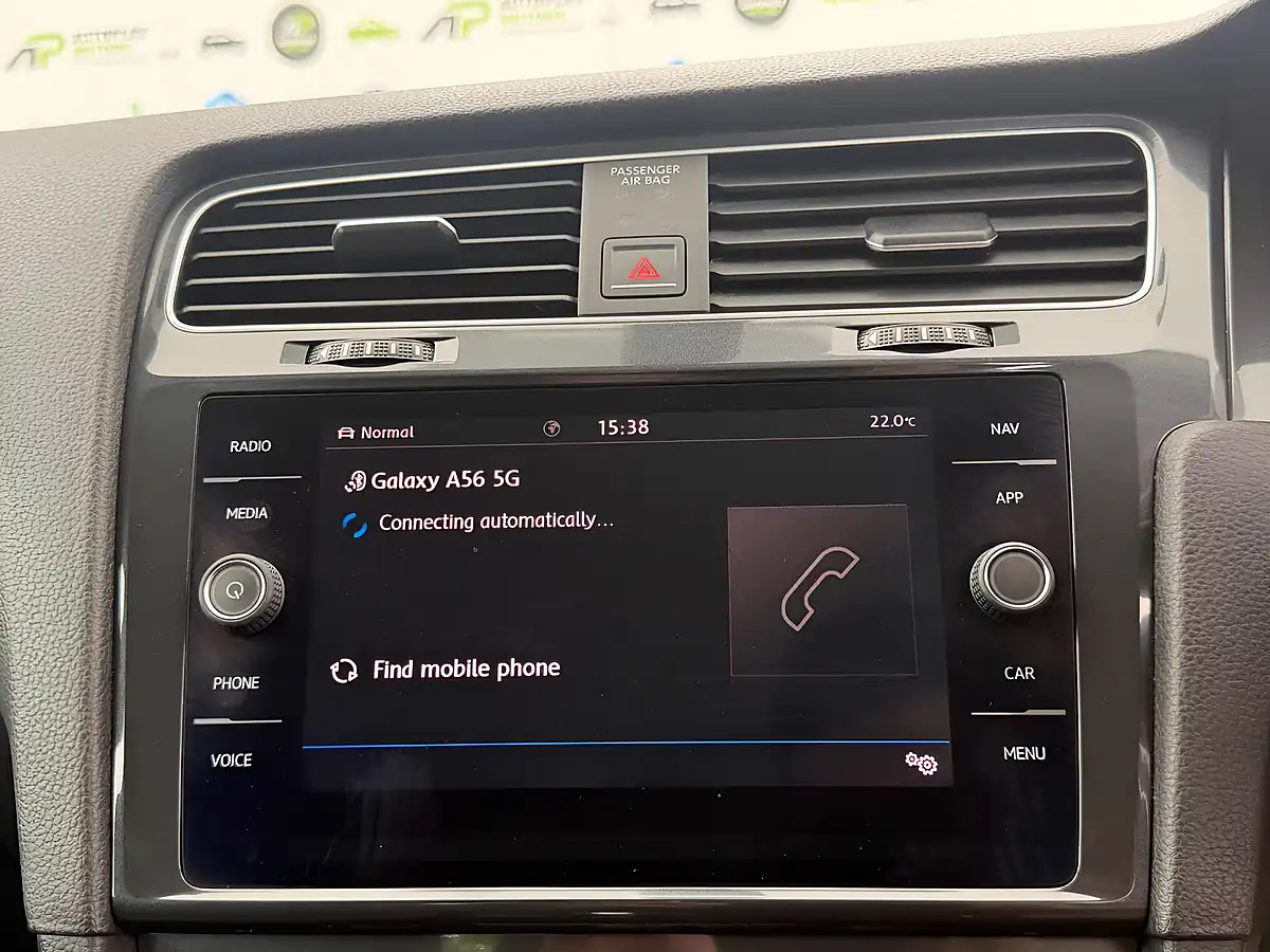 Used 2018 Volkswagen Golf Se Nav Grey - Interior and Exterior details 15