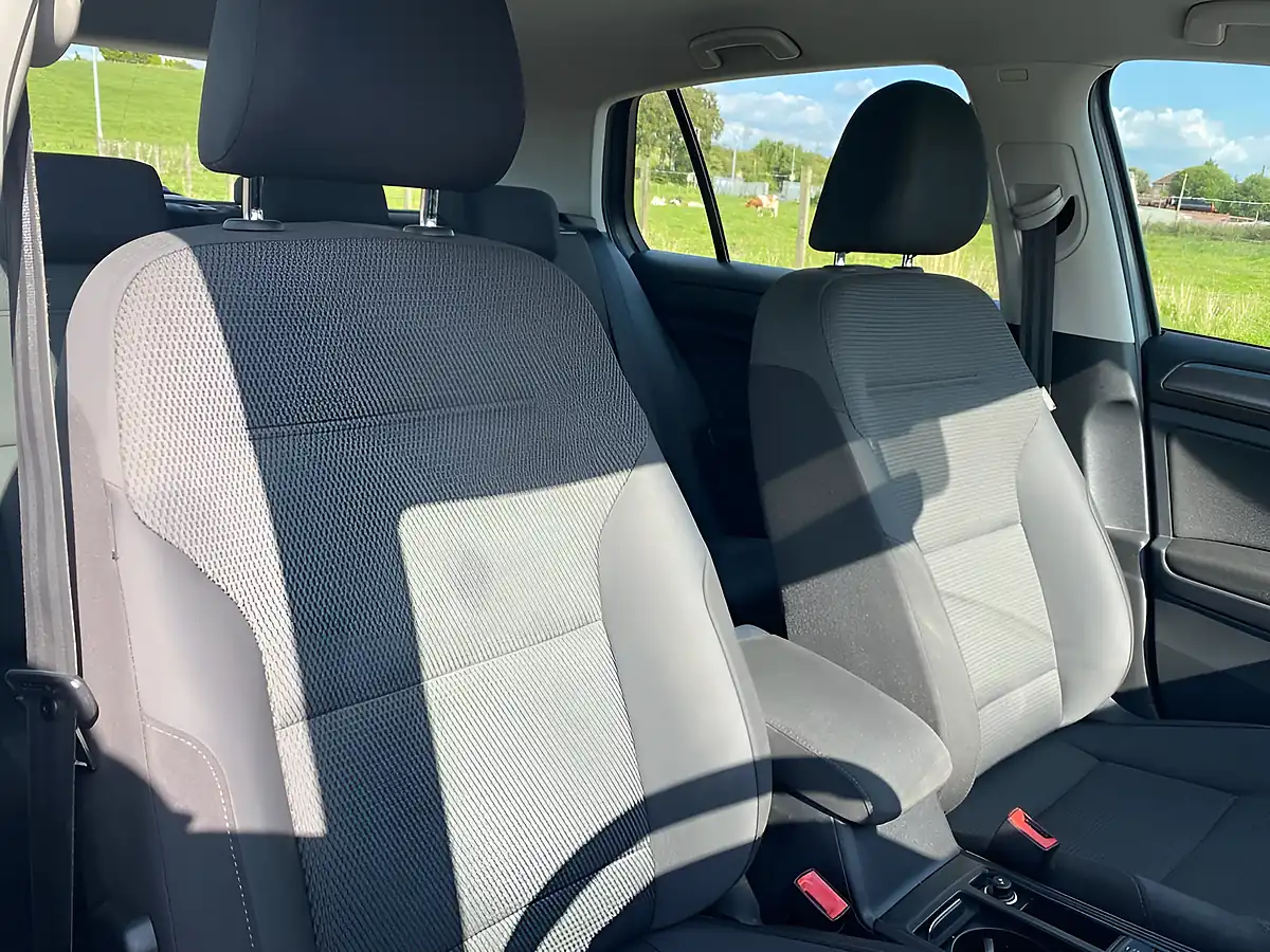 Used 2018 Volkswagen Golf Se Nav Grey - Interior and Exterior details 11