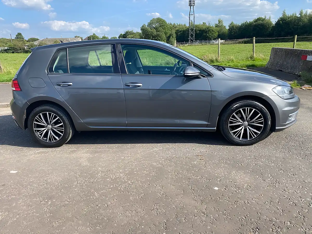 Used 2018 Volkswagen Golf Se Nav Grey - Interior and Exterior details 2