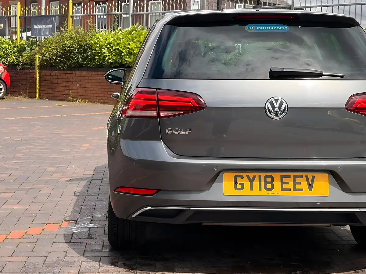 Used 2018 Volkswagen Golf Se Nav Grey - Interior and Exterior details 13