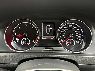 Used 2018 Volkswagen Golf Se Nav Grey - Interior and Exterior details 8