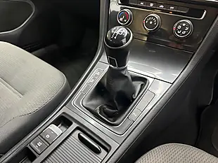 Used 2018 Volkswagen Golf Se Nav Grey - Interior and Exterior details 9