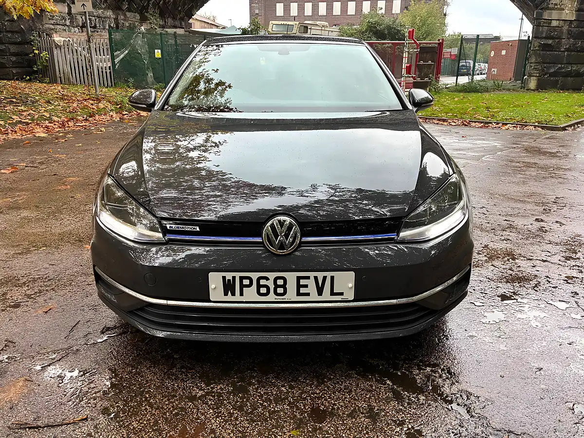Used 2018 Volkswagen Golf Se Nav Grey - Interior and Exterior details 11