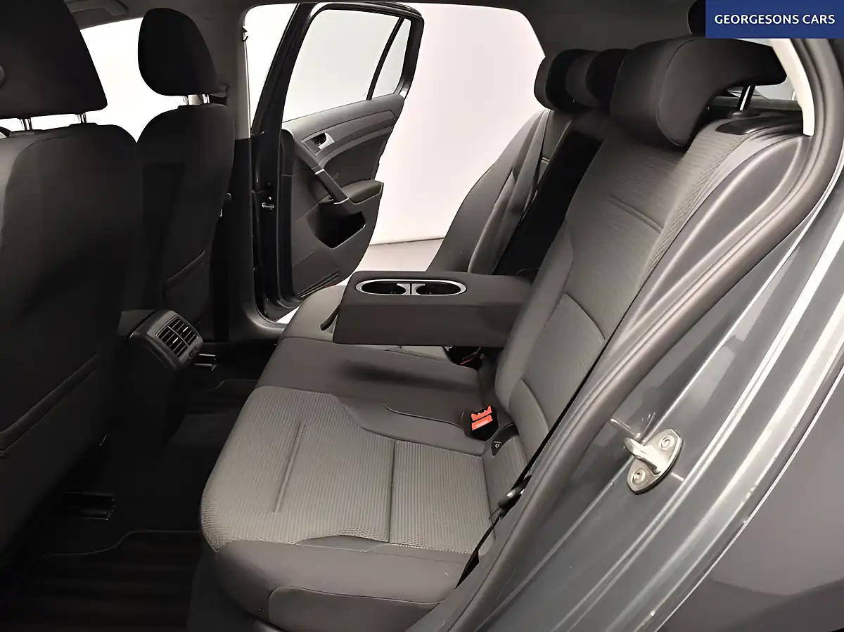 Used 2018 Volkswagen Golf Se Nav Grey - Interior and Exterior details 12