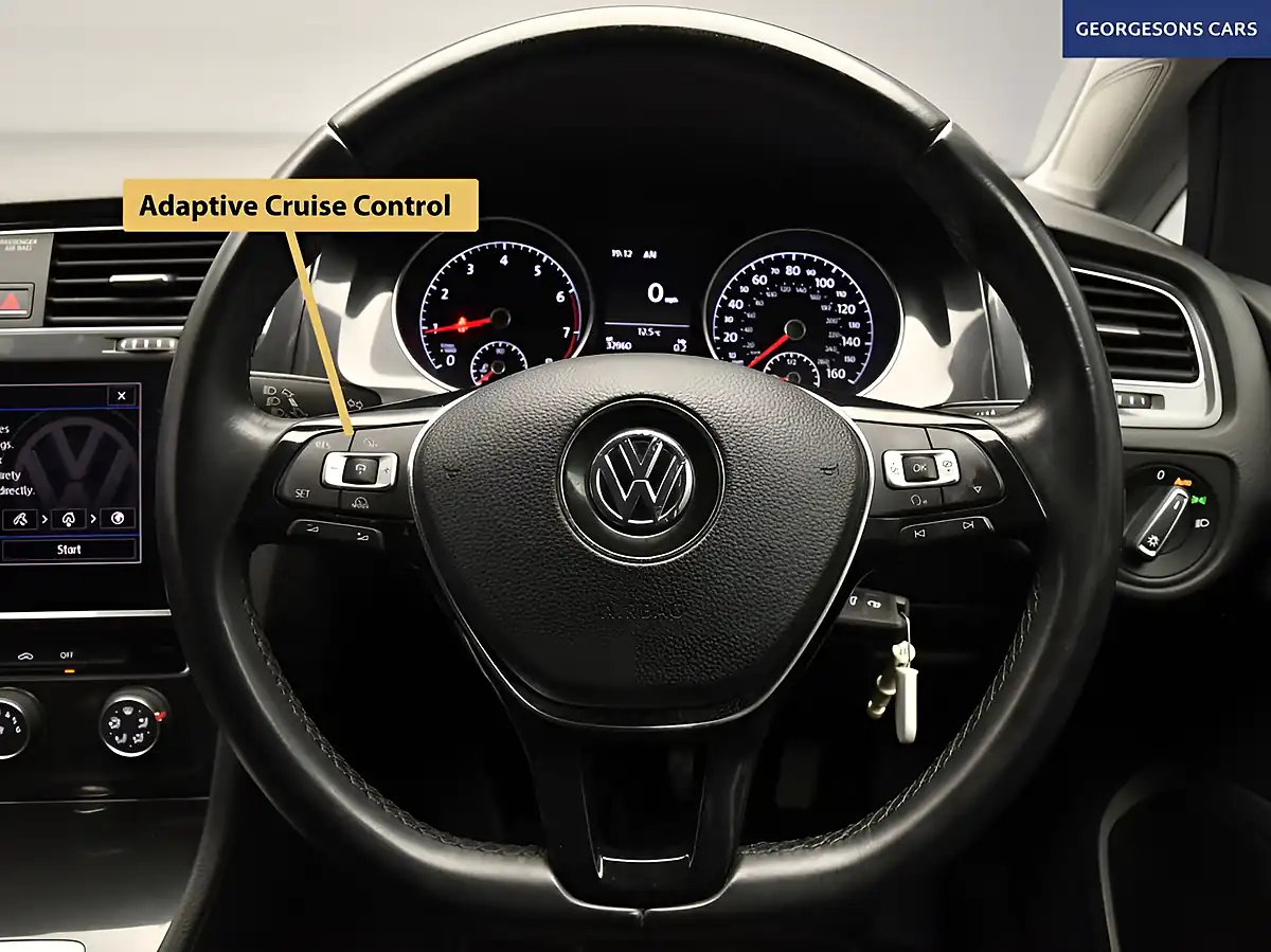 Used 2018 Volkswagen Golf Se Nav Grey - Interior and Exterior details 14