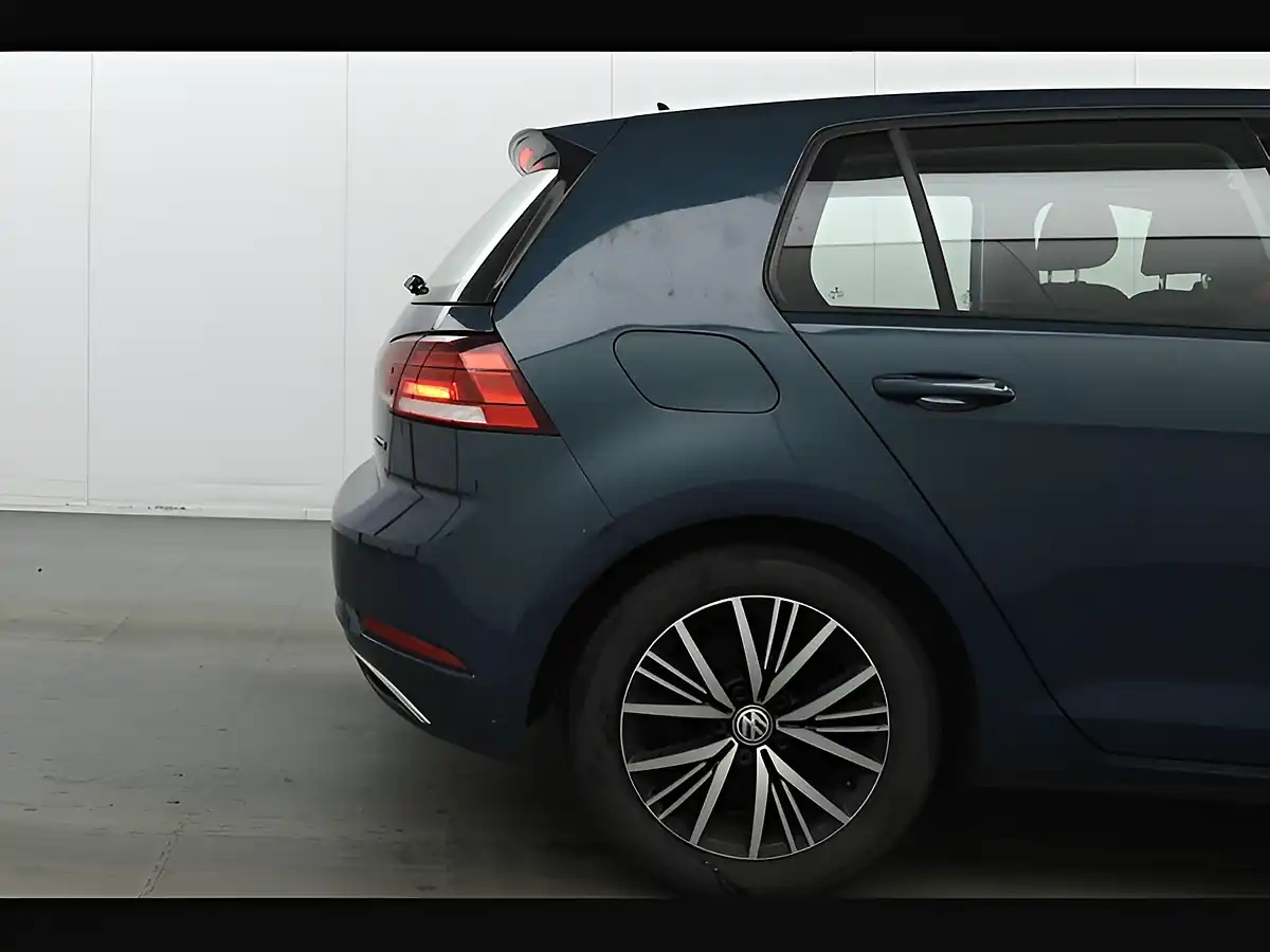 Used 2018 Volkswagen Golf Se Nav Peacock Green - Interior and Exterior details 18