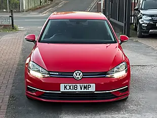 Used 2018 Volkswagen Golf Se Nav Red - Interior and Exterior details 3