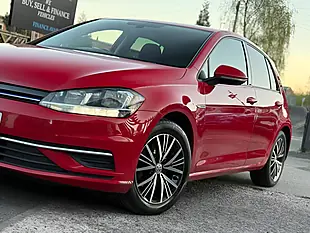 Used 2018 Volkswagen Golf Se Nav Red - Interior and Exterior details 6