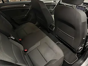 Used 2018 Volkswagen Golf Se Nav Silver - Interior and Exterior details 18