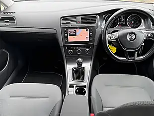 Used 2018 Volkswagen Golf Se Nav Tungsten Silver - Interior and Exterior details 10