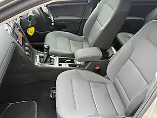 Used 2018 Volkswagen Golf Se Nav Tungsten Silver - Interior and Exterior details 12