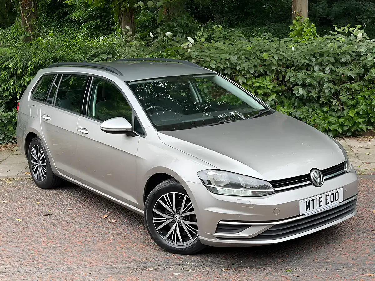 Used 2018 Volkswagen Golf Se Nav Tungsten Silver - Interior and Exterior details 2