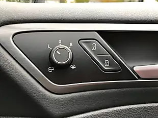 Used 2018 Volkswagen Golf Se Nav Urano Grey - Interior and Exterior details 18