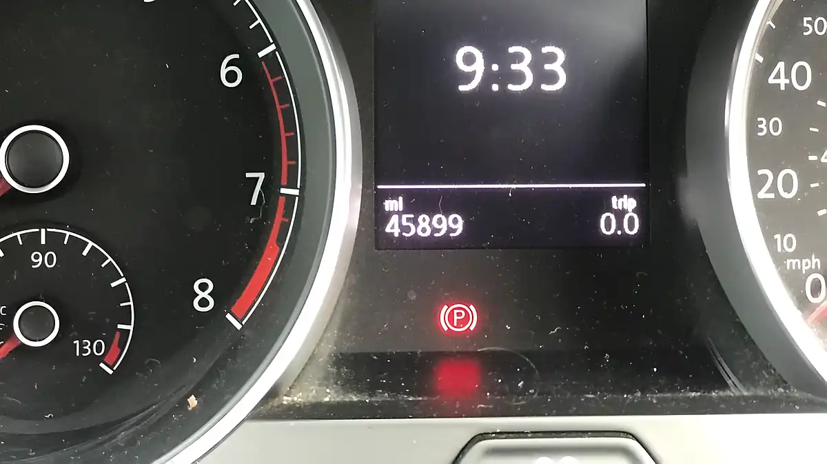 Used 2018 Volkswagen Golf Se Nav Urano Grey - Interior and Exterior details 20