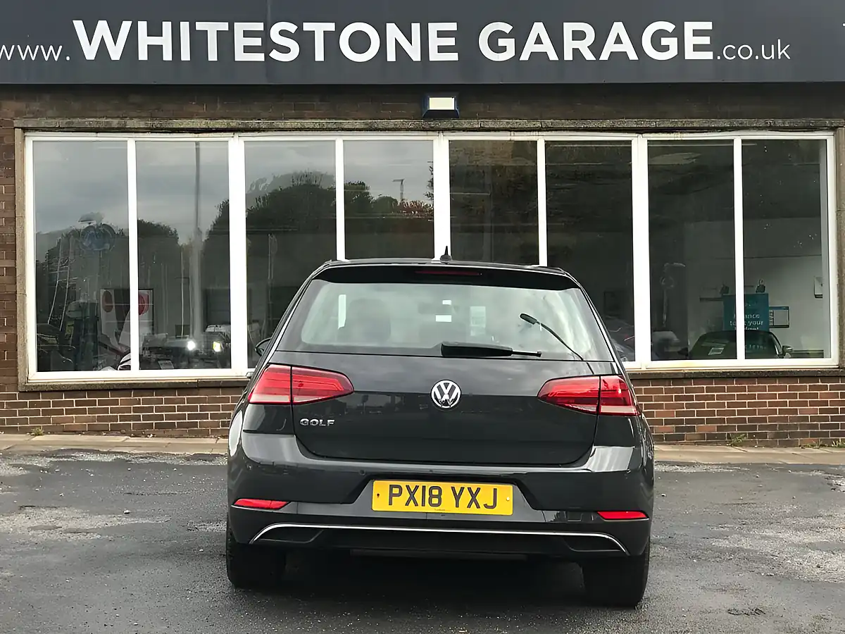 Used 2018 Volkswagen Golf Se Nav Urano Grey - Interior and Exterior details 8