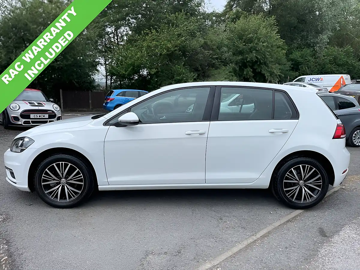 Used 2018 Volkswagen Golf Se Nav White - Interior and Exterior details 5