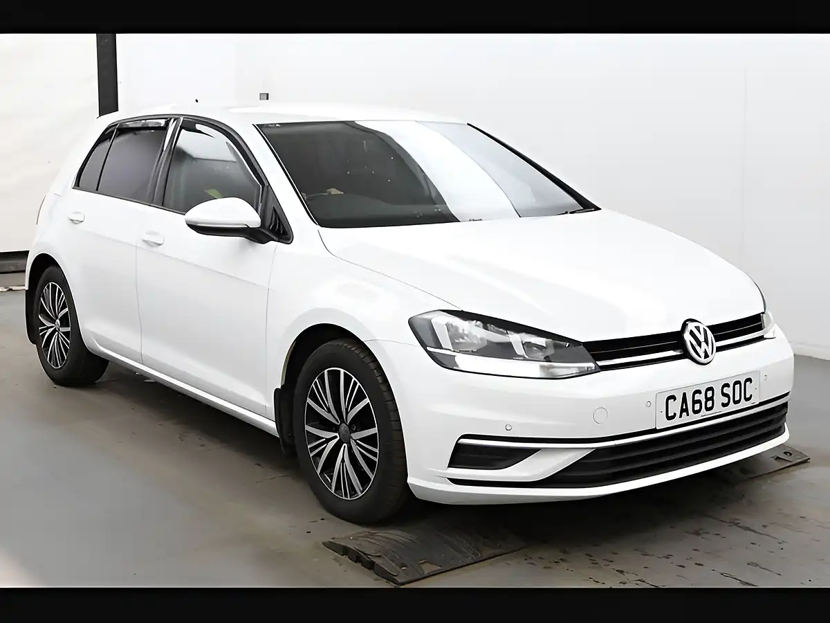 Used 2018 Volkswagen Golf Se Nav White - Front View