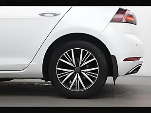 Used 2018 Volkswagen Golf Se Nav White - Interior and Exterior details 11