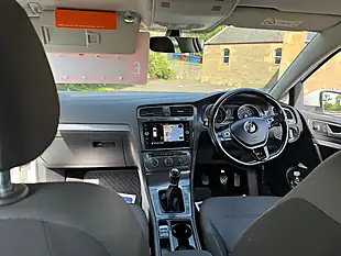 Used 2018 Volkswagen Golf Se Nav White - Interior and Exterior details 17