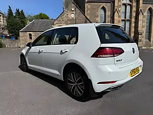 Used 2018 Volkswagen Golf Se Nav White - Interior and Exterior details 5