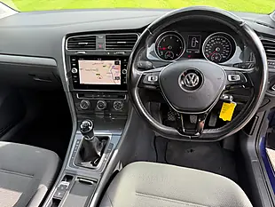 Used 2018 Volkswagen Golf Se Navigation Blue - Interior and Exterior details 10