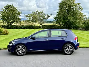 Used 2018 Volkswagen Golf Se Navigation Blue - Interior and Exterior details 5