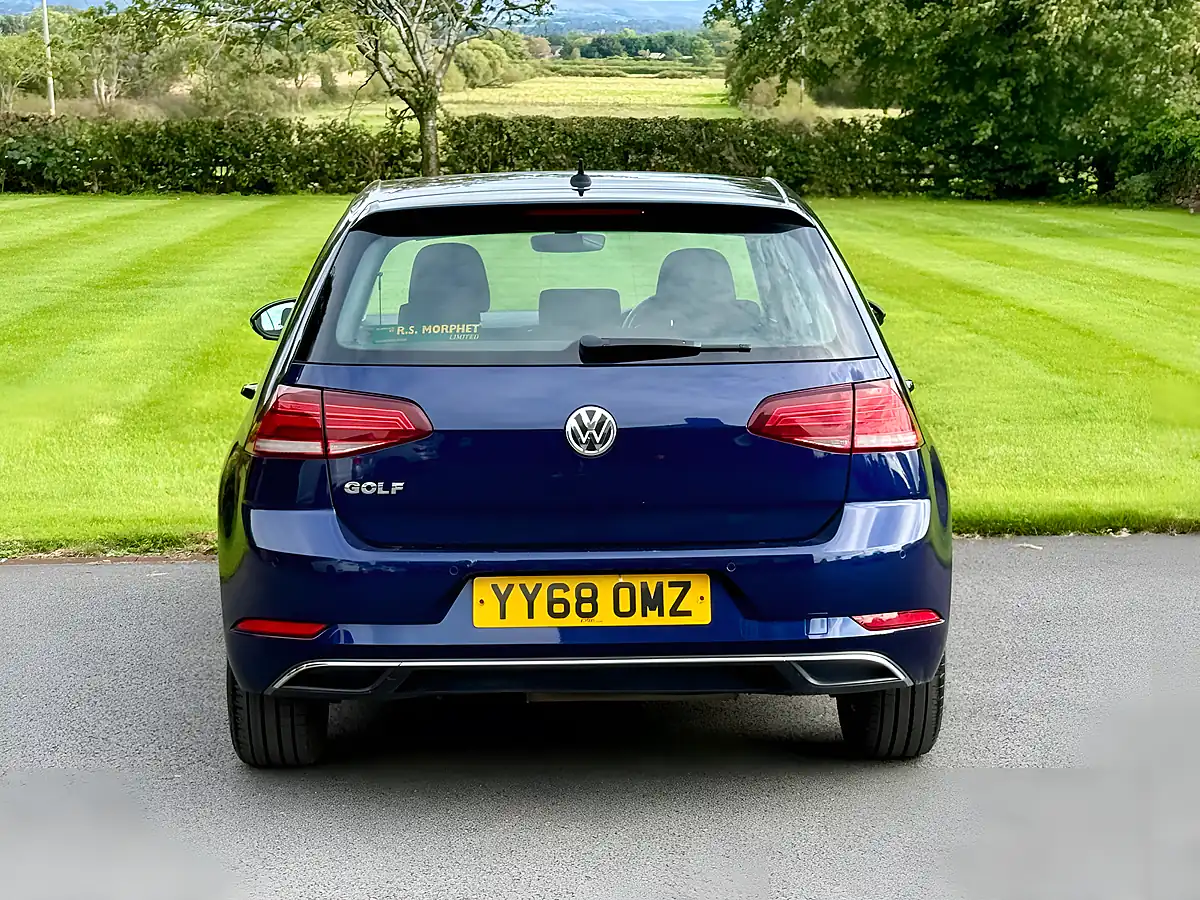 Used 2018 Volkswagen Golf Se Navigation Blue - Interior and Exterior details 7