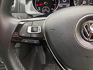 Used 2018 Volkswagen Golf Se Red - Interior and Exterior details 17
